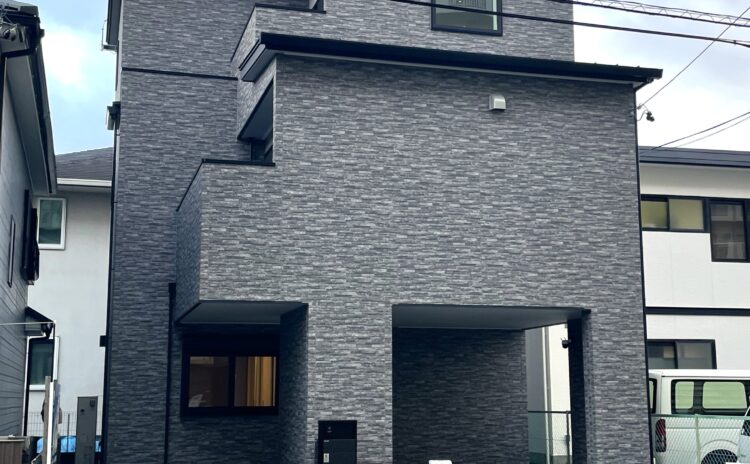 プライバシーに配慮した3階建て住宅｜人目を気にせず楽しむ贅沢な暮らし イメージ